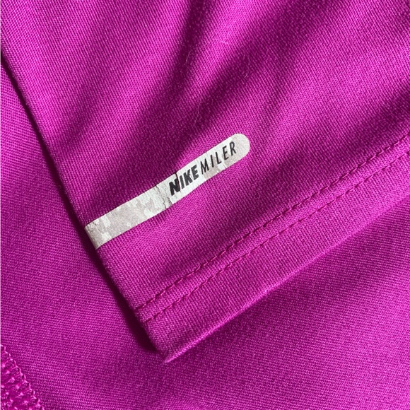 Nike Dri-Fit Miler Purple T-shirt - Picture 9 of 16